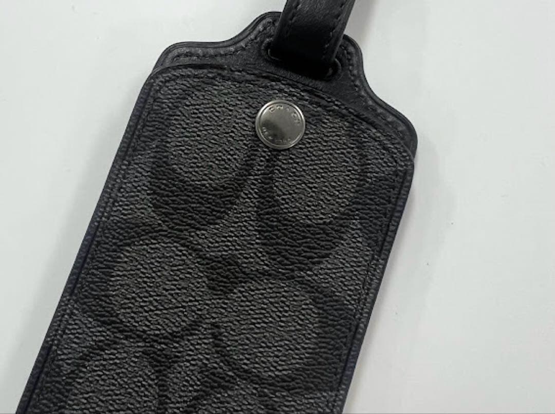 ❤️新品❤️コーチ COACH ネームタグ シグネチャー ラゲッジタグ チャコール