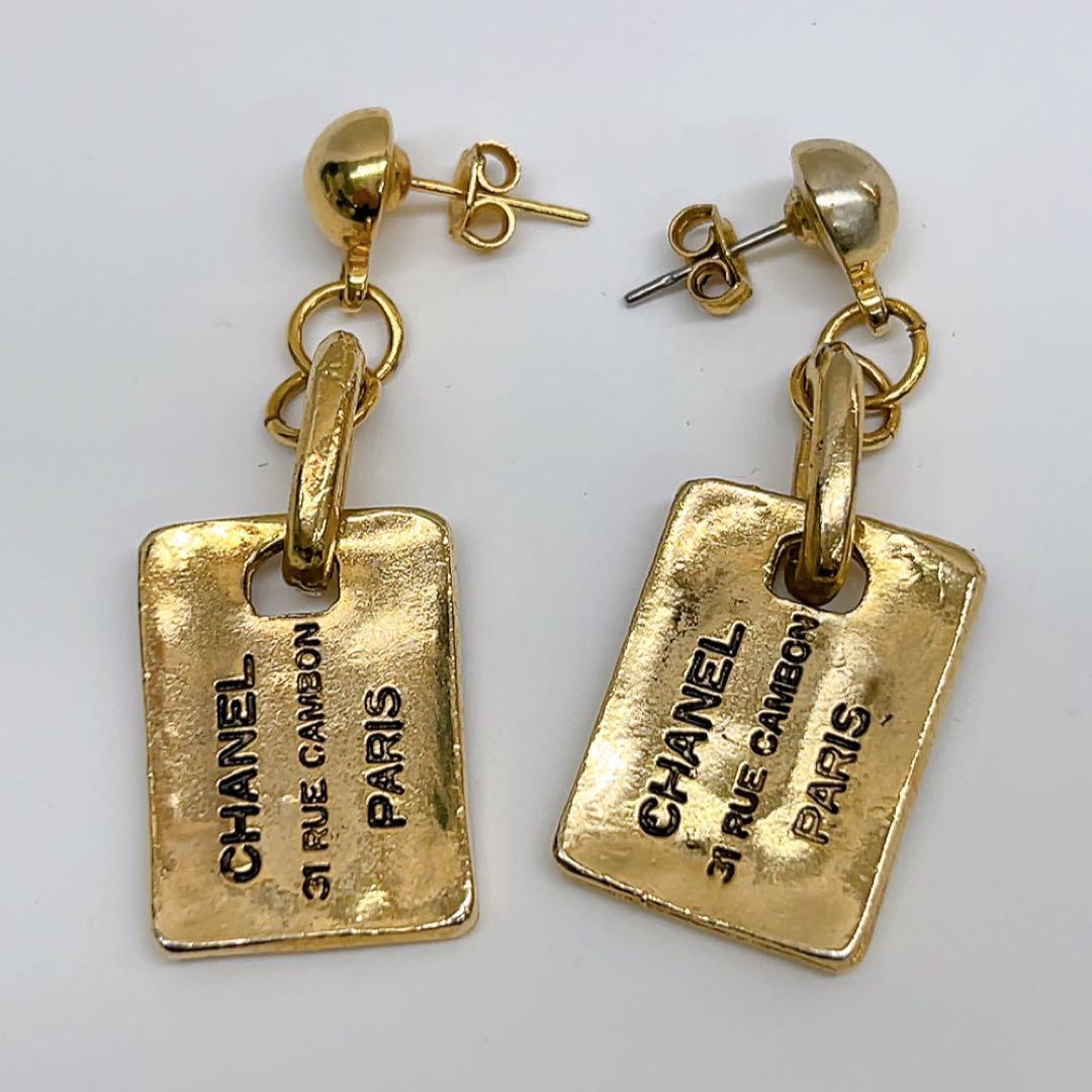 12AAM016 ヴィンテージ CHANEL シャネルロゴプレート ピアス