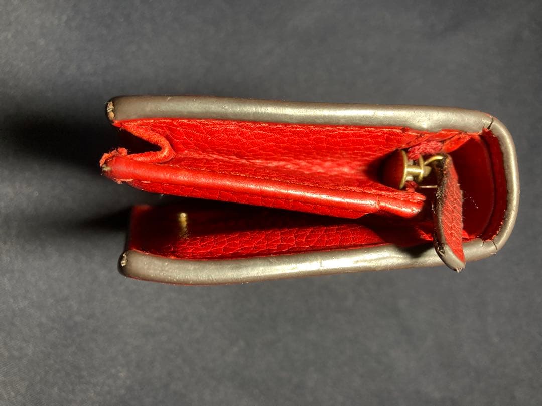 GUCCI アニマリエ　タイガー　赤　レアカラー 二つ折り財布　箱付き