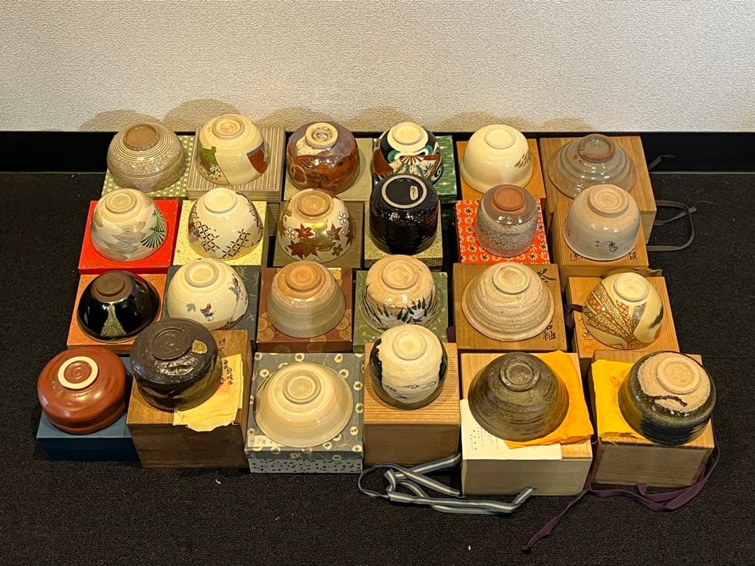 茶碗 抹茶碗 まとめて 32点 箱付 茶道具 陶器 京焼 紫雲 英香 赤雲 光臣