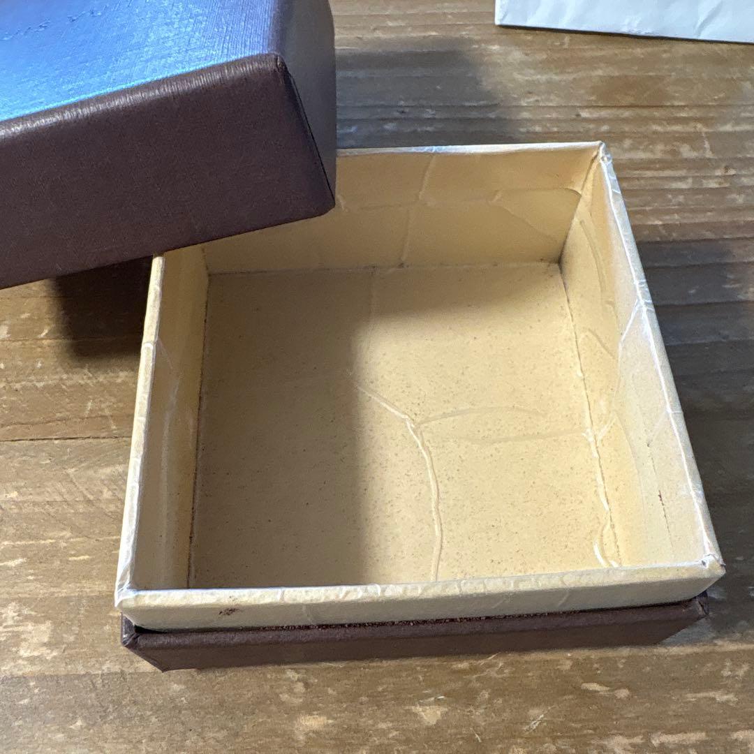 ク*ス様 LOUIS VUITTON ノベルティ フレグランスボックス 非売品