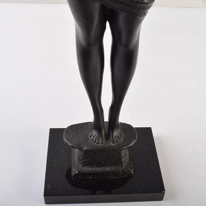 土田副正作　ブロンズ 　雲のように風のように　重さ約7.3㎏　D　R9479H