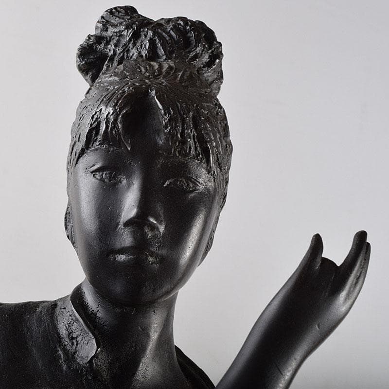 土田副正作　ブロンズ 　雲のように風のように　重さ約7.3㎏　D　R9479H