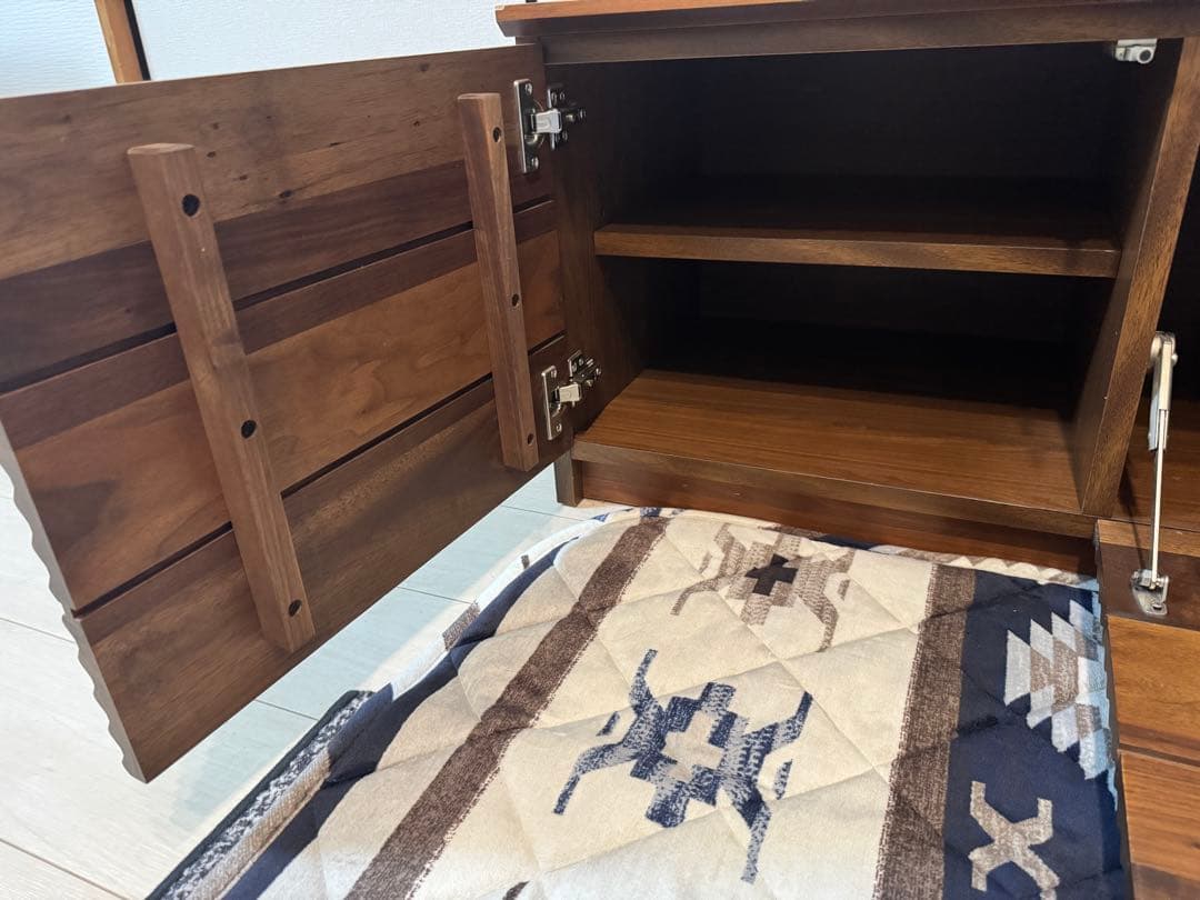 美品 岡家具工業 大川 ウォールナット材テレビボード180サイズ IDC大塚購入