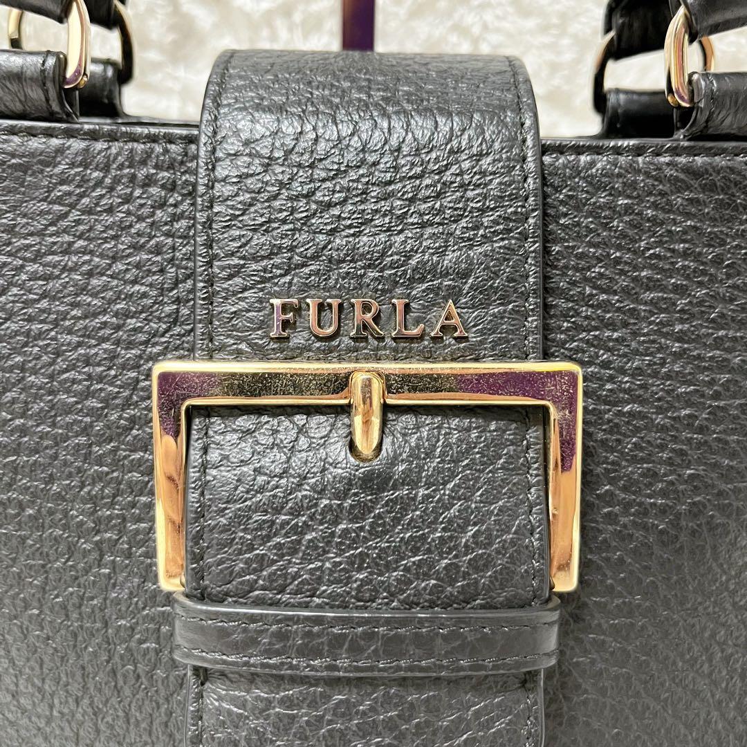 ス*ー様 【未使用級】FURLA フルラ ハンドバッグ 黒 レザー ベルト