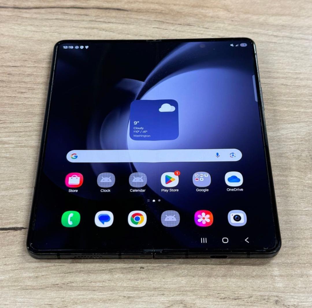 [超美品] Galaxy Z Fold 5 | 256gb | SIMフリー