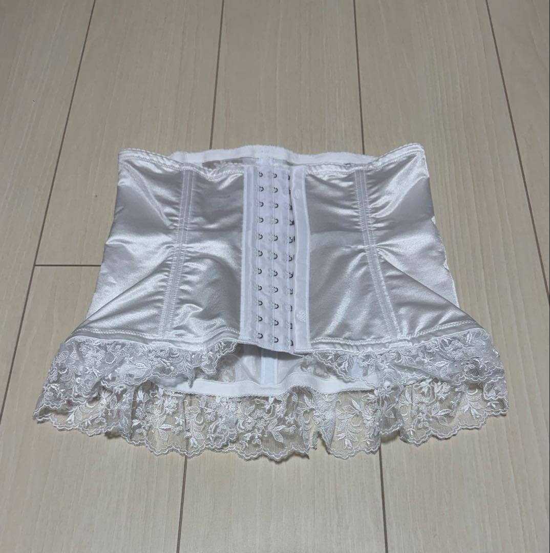 ブライダルインナー　補正下着　セモア