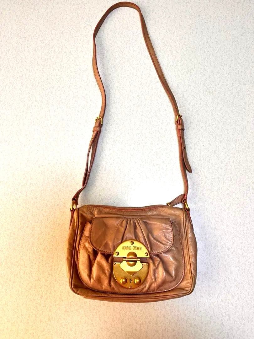 超お買い得 レアMIU MIUショルダーバッグ