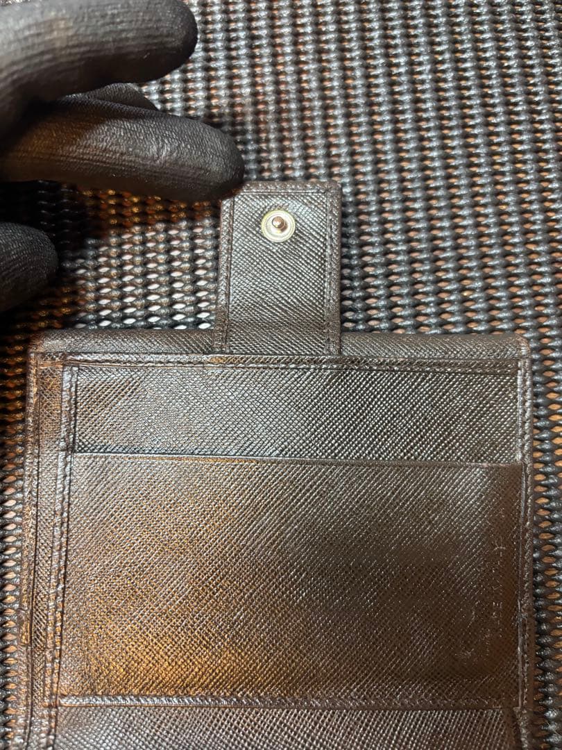 【レア】PRADA サフィアーノレザー 二つ折り財布