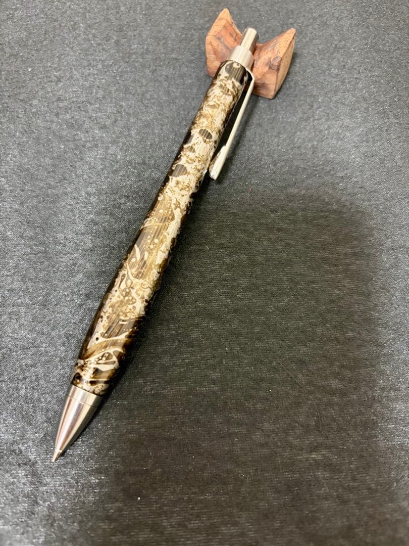 な*こ様 ウッドペンクラクトさん 屋久杉浮造り国産漆流紋 銀霞（ぎんか）新品 シ