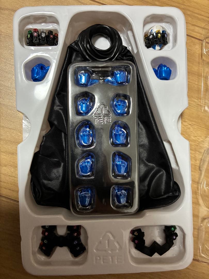 真骨彫 仮面ライダーエターナル