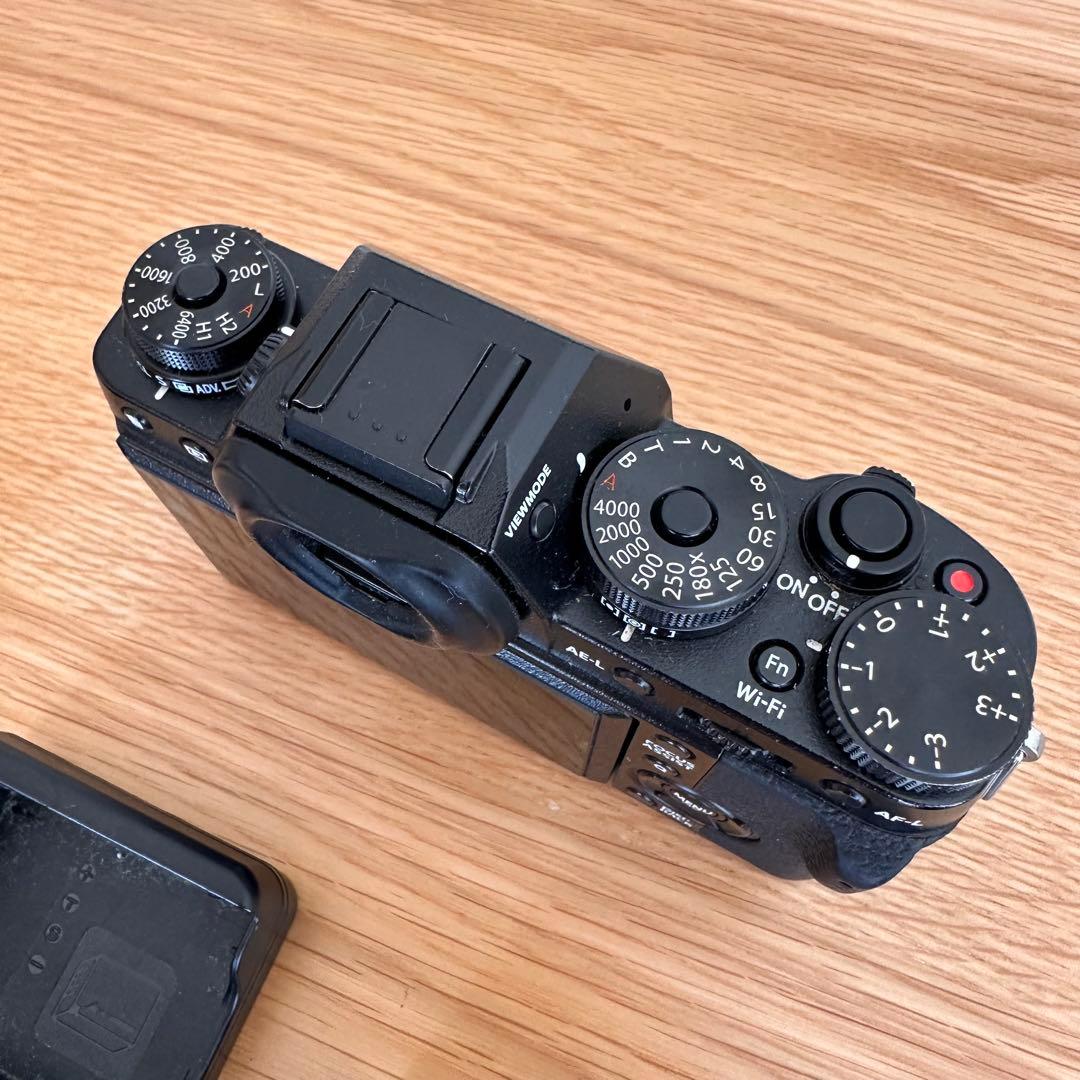 Fujifilm X-T1 一眼レフ ミラーレス カメラ デジカメ