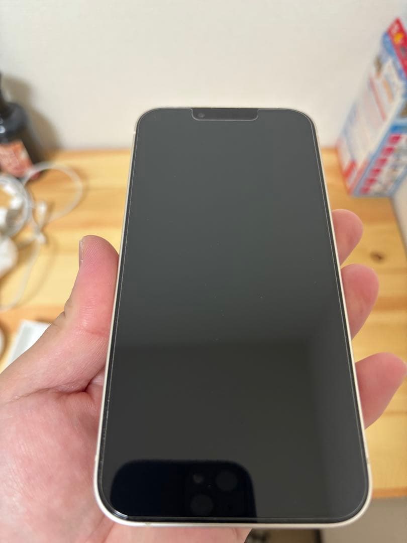 iPhone13 128GB スターライト　SIMフリー　箱・ケーブル付　美品