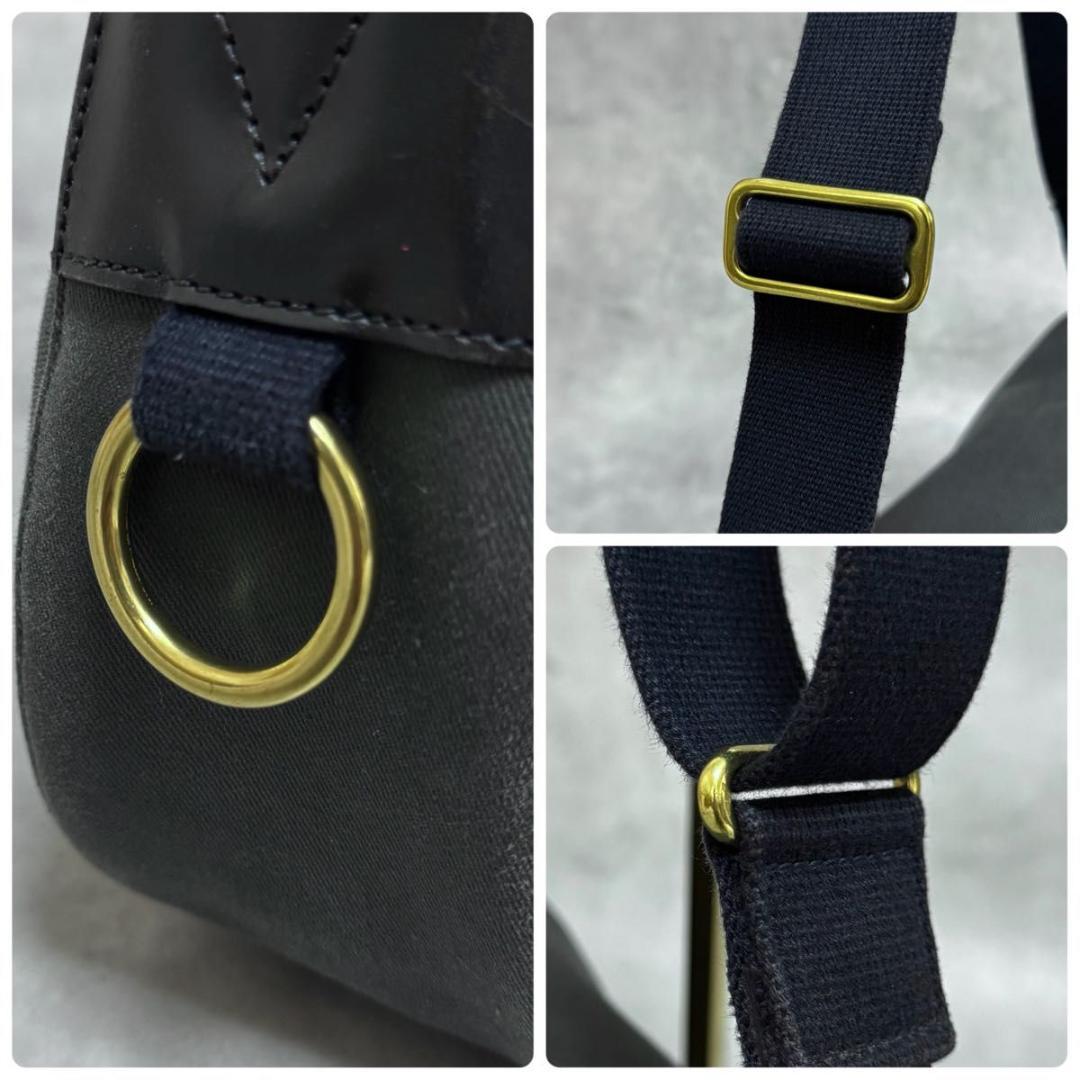 arata Brady アリエルトラウト スモール チャコール ショルダー