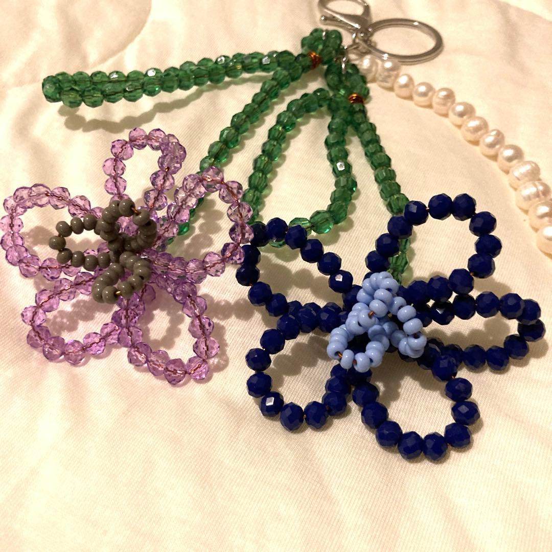 Mikita Kunitsky Wildflowers Key-Ring 新品