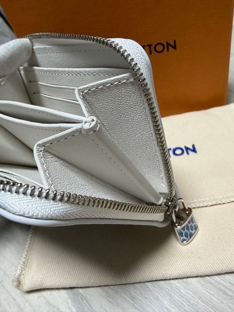 超希少⭐︎LOUIS VUITTON モノグラム パイソン ケース 小銭入れ