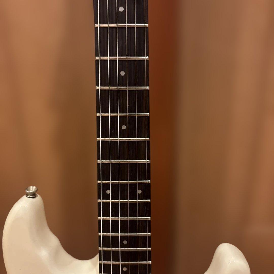 Aria Pro II HELLION Series アーム付 新品弦張替済