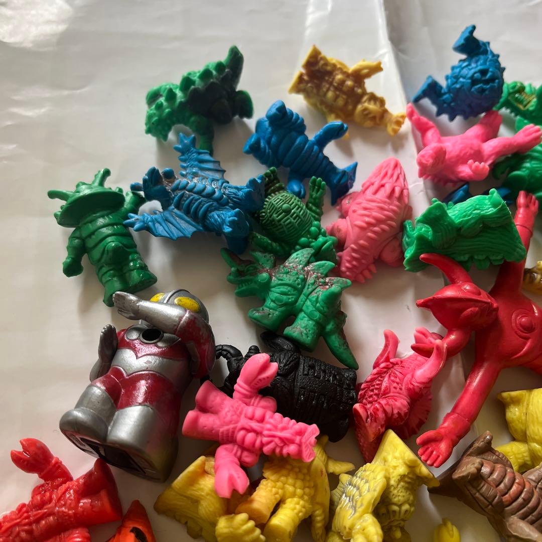 年代物　レトロ　ウルトラマンシリーズ 怪獣フィギュア 約50体セット