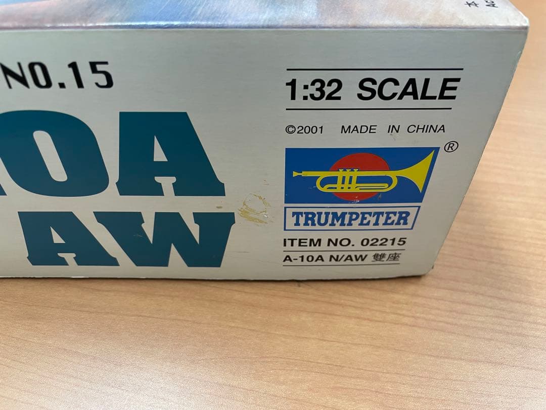 TRUMPETER A-10A N/AW 1:32スケール