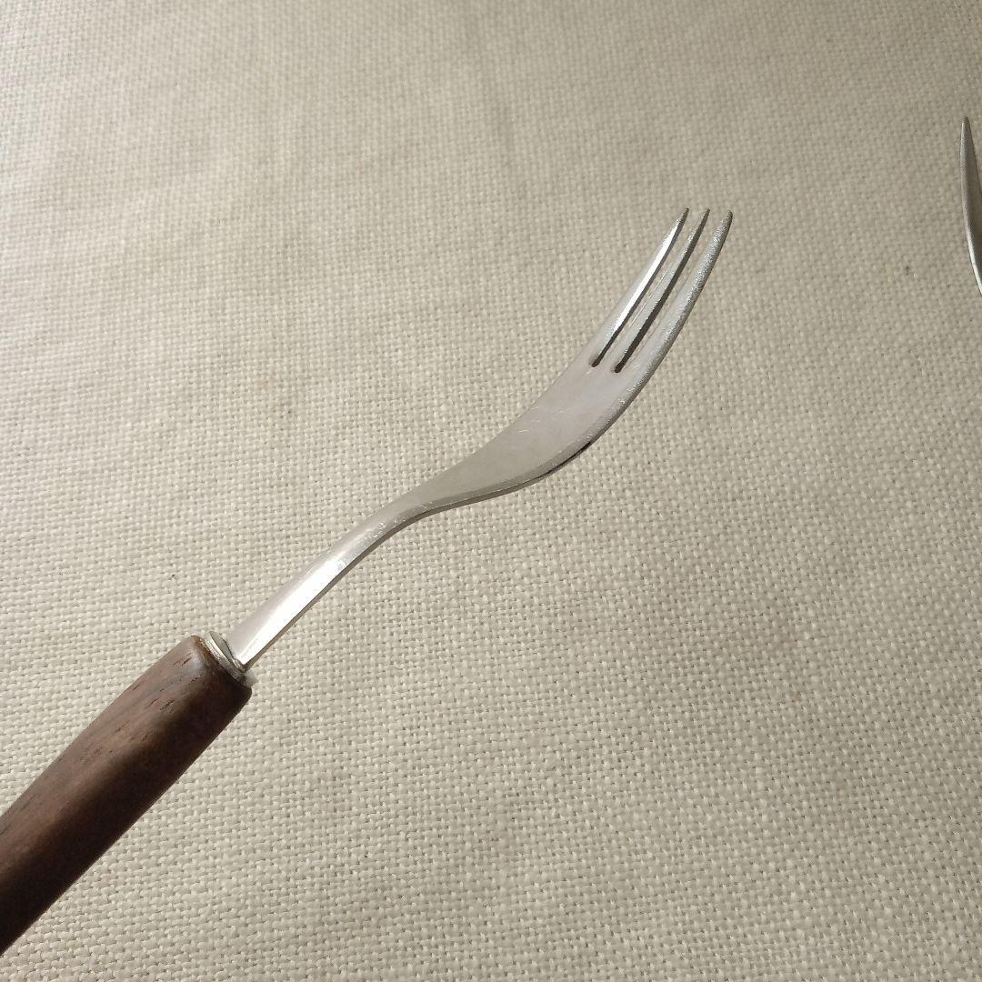 ドイツ・ゾーリンゲン／チークハンドルのフォーク＆ナイフ 8本セット／ヴィンテージ