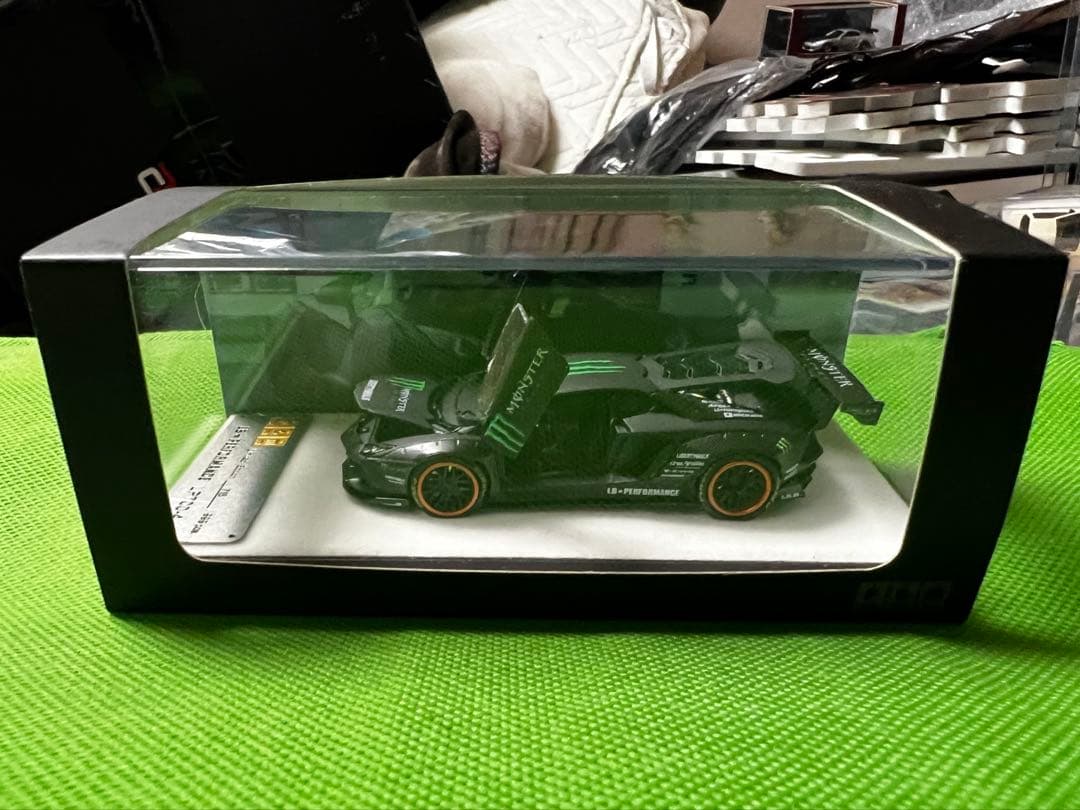 PGM 1/64 アヴェンタドール LP700-4 モンスターエナジー LBWK