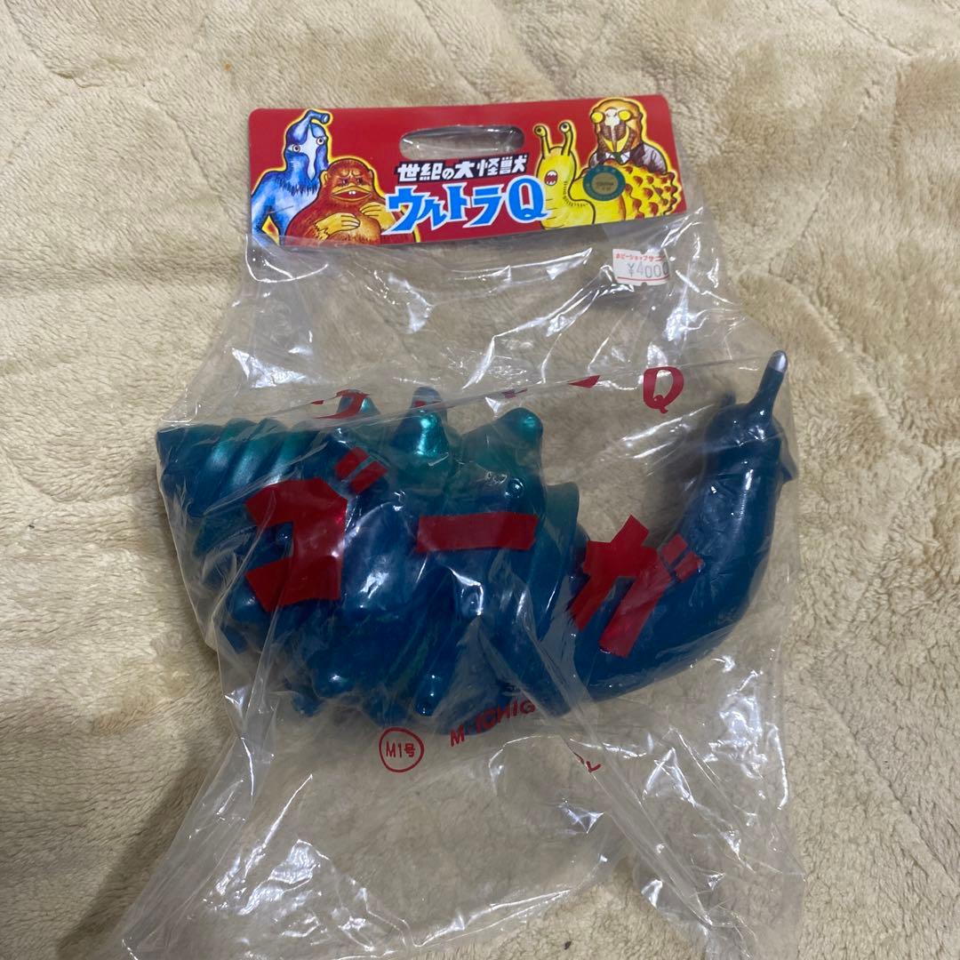 ゴーガ フィギュア 青 未開封