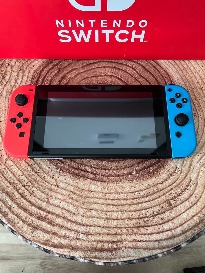Nintendo Switch ニンテンドースイッチ本体　RED/BLU