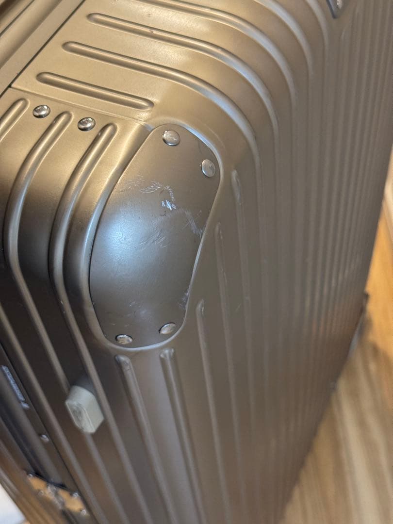 正規品　RIMOWA リモワ　オリジナル チェックインL チタニウムスーツケース