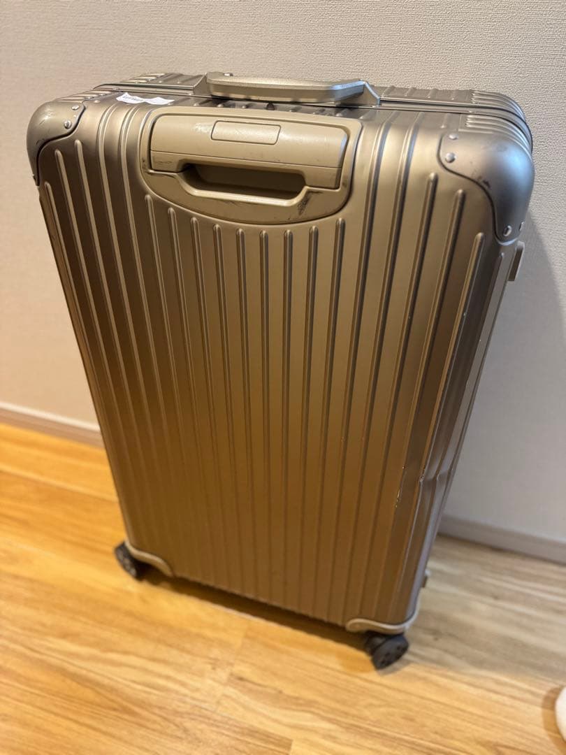 正規品　RIMOWA リモワ　オリジナル チェックインL チタニウムスーツケース