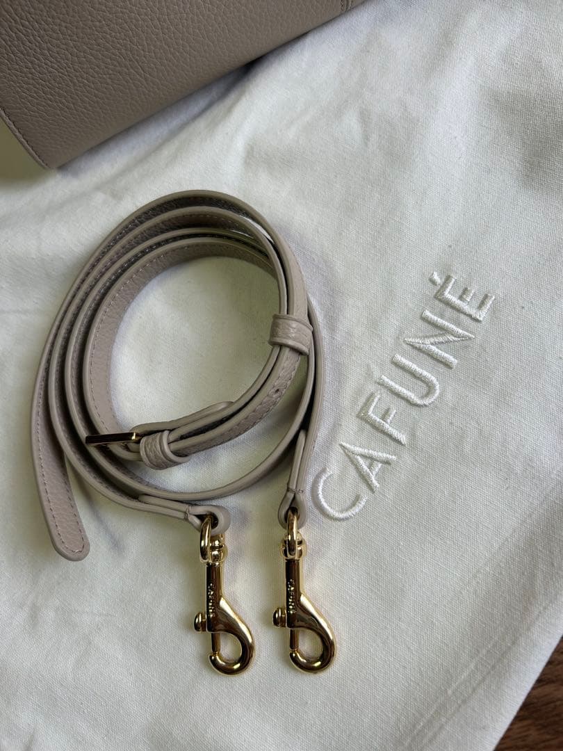 CAFUNE カフネ ミディアム スタンスバッグ 美品