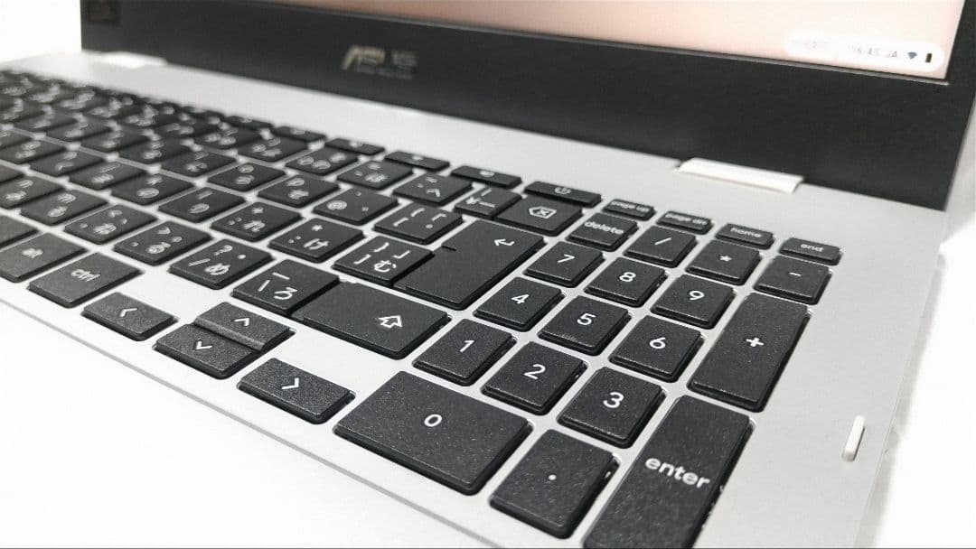 【美品♪】ASUS Chromebook 15インチ 8GB シルバー