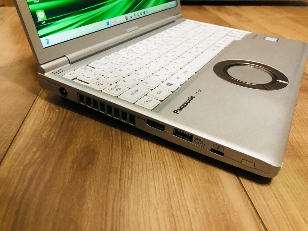 レッツノートSV8 /256GB/16GB/OFFICE2021 バッテリー良好