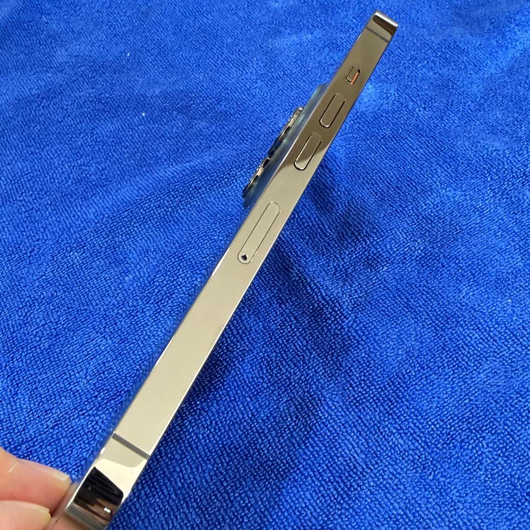 新春セール　Apple iPhone13Pro グラファイト 本体