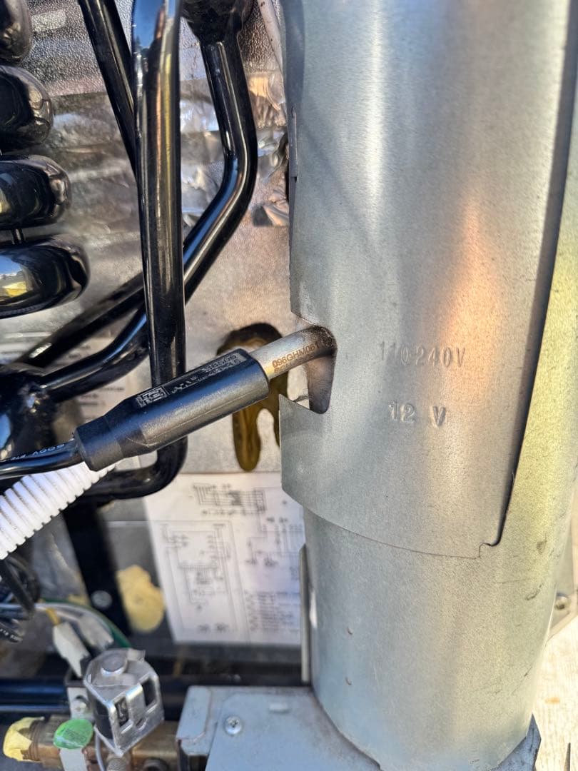 【送料込み】Dometic 冷蔵庫・冷凍庫