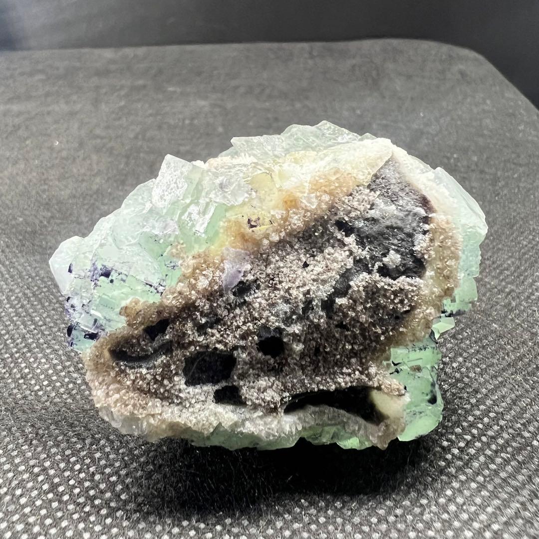 北京産　「瓶覗色（かめのぞきいろ）」フローライト