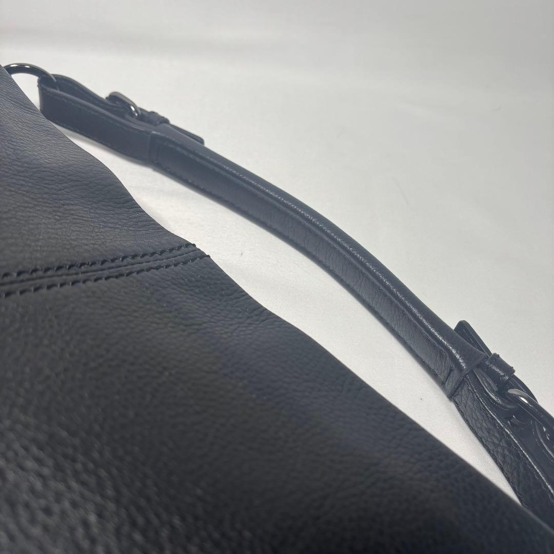 美品 土屋鞄 ショルダーバッグ 2way 斜め掛け クラルテ レザー ブラック