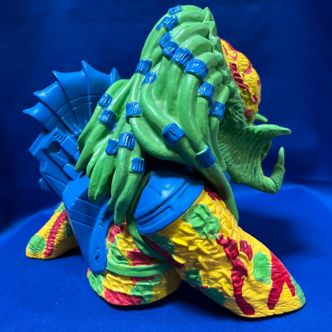 プレデター貯金箱　エンターテイメントアース限定　アンマスクドサーモビジョンver