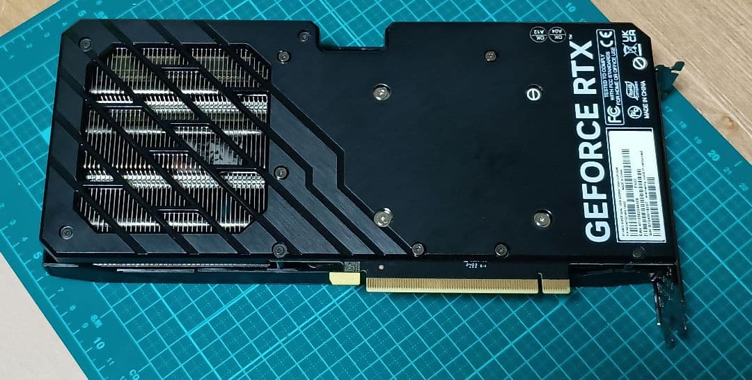 グラフィックボード・グラボ・ビデオカード Palit GeForce RTX4070 SUPER DUAL