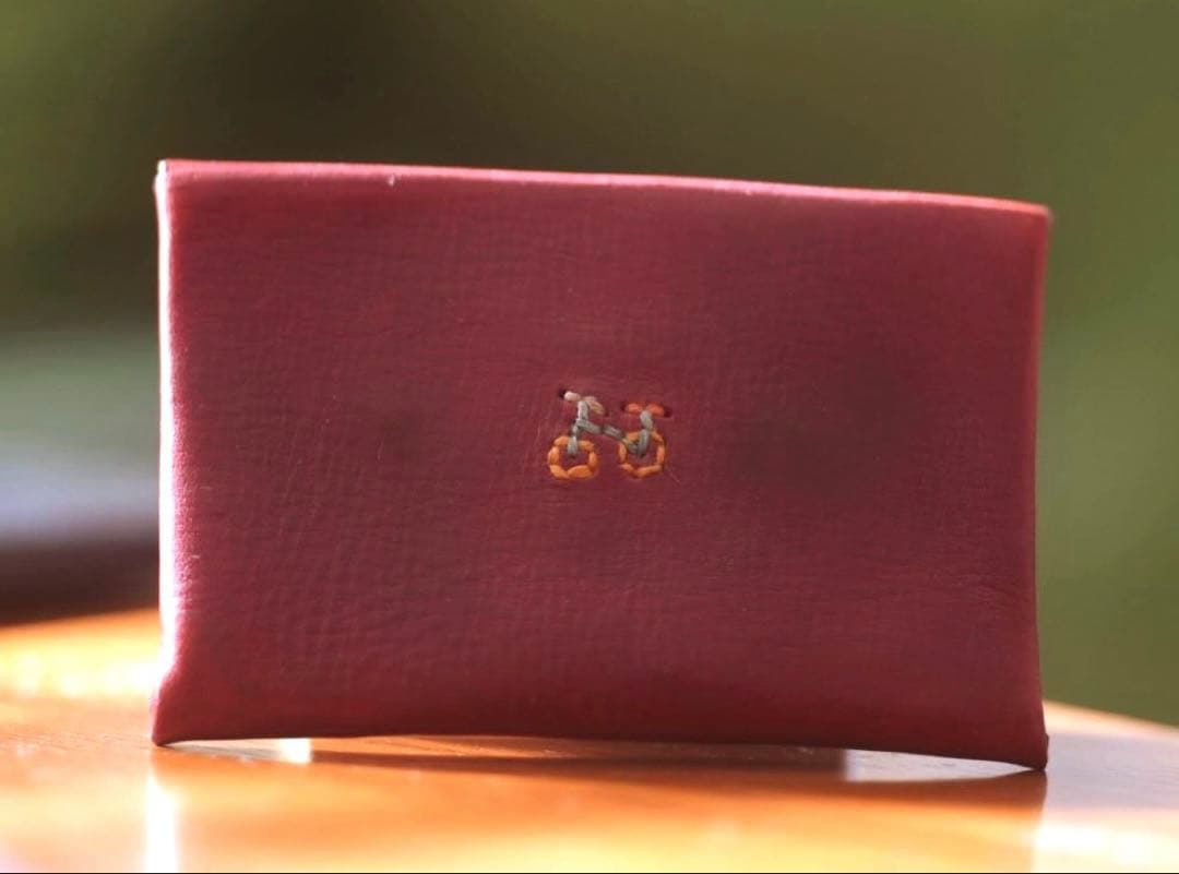 週末限定値下げ　アンリークイール カードケース HENRY CUIR