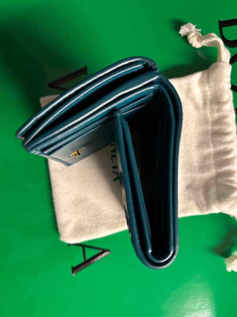 BOTTEGA VENETA 三つ折り財布 青