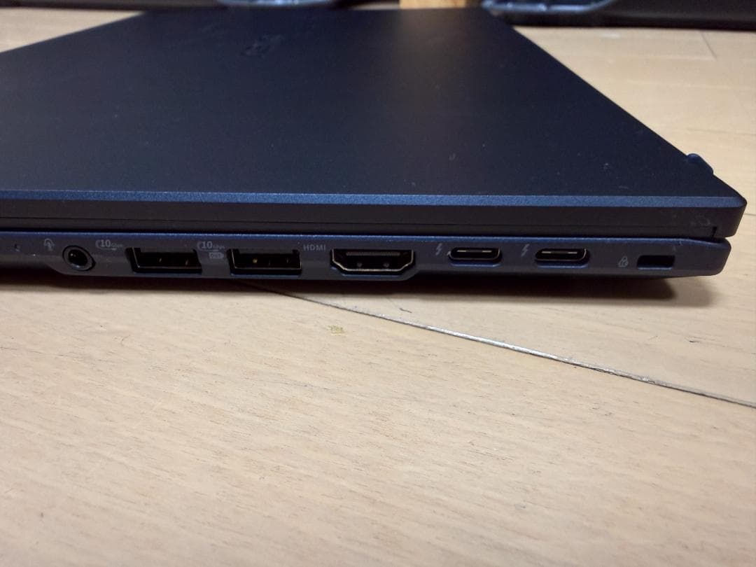 【超美品・高コスパ】メモリ32GB増設済みのASUS ExpertBook B5