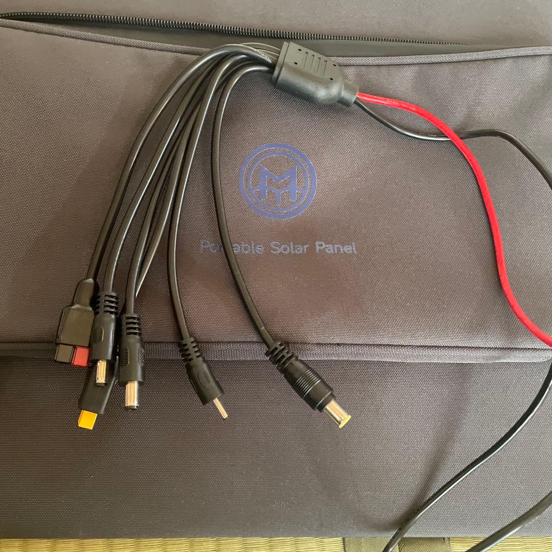 ソーラーパネル 100W 折りたたみ式 ソーラーチャージャー 太陽光パネル