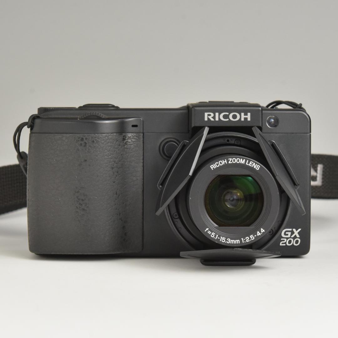 GX200 中古 センサー汚れあり 付属品多数
