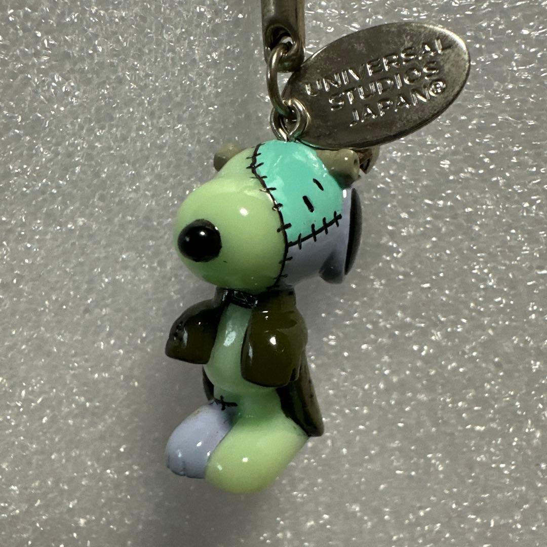 USJ限定　SNOOPY キーホルダー　レア