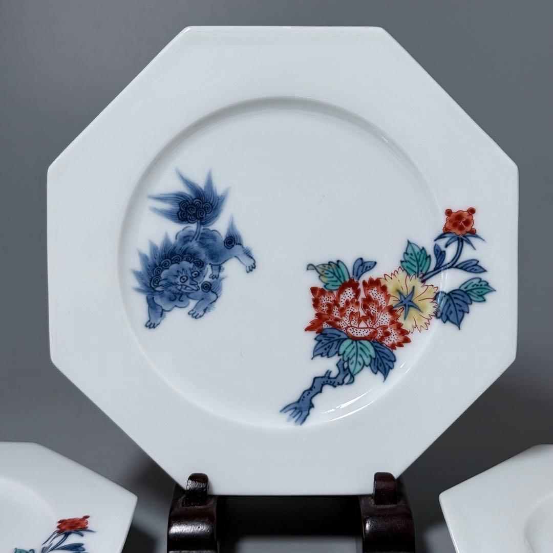 人間国宝　十三代　今泉今右衛門　高級ライン　色鍋島獅子牡丹高台皿　五点揃い　共箱