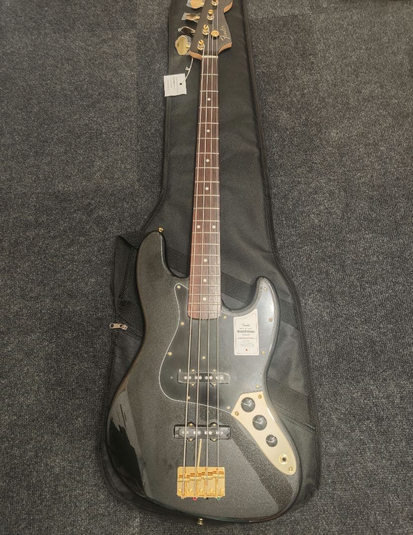 ベース Fender MIJ Traditional 2025 jazz bass