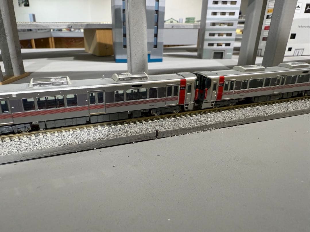 KATO 10-1629.1612 計8両セット　227系 \"Red Wing\"