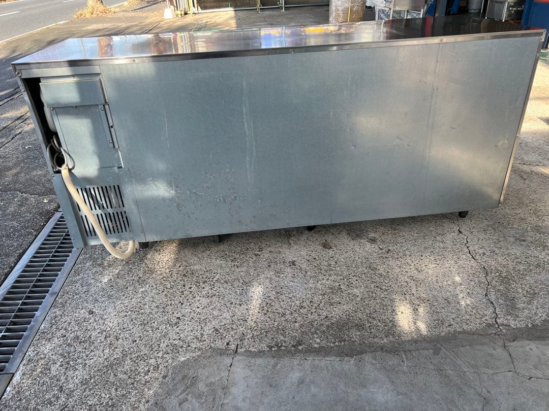 2017年Panasonicテーブル形冷蔵庫1800x600x800