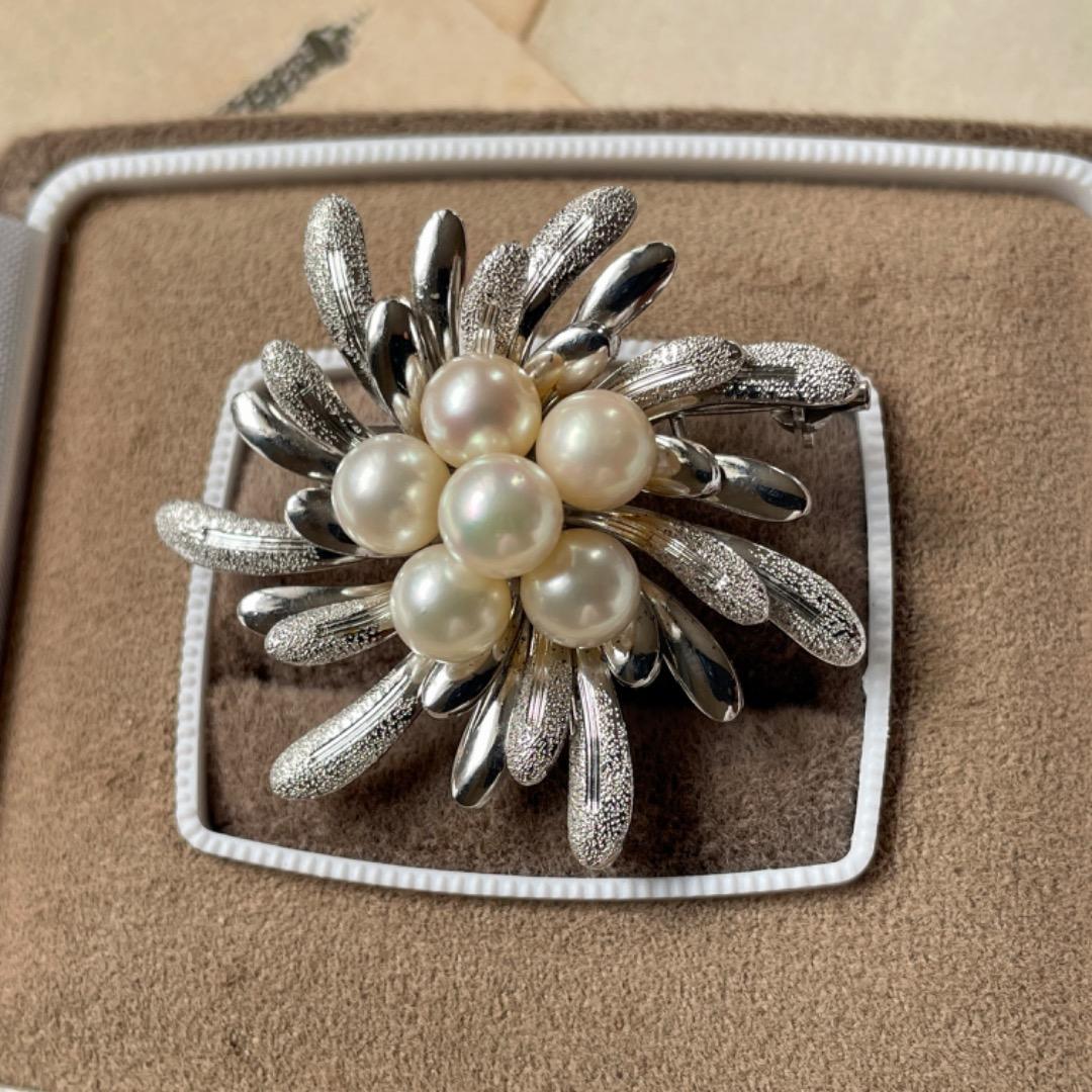 A72【SILVER】本真珠 あこや真珠 アコヤ真珠 パール 真珠 ブローチ