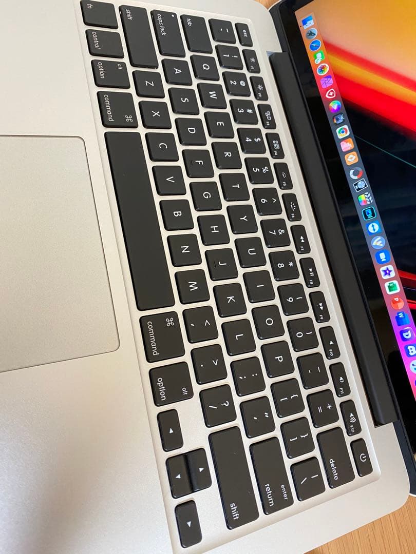 美品 MacBook Pro 13インチ Microsoft Office付き